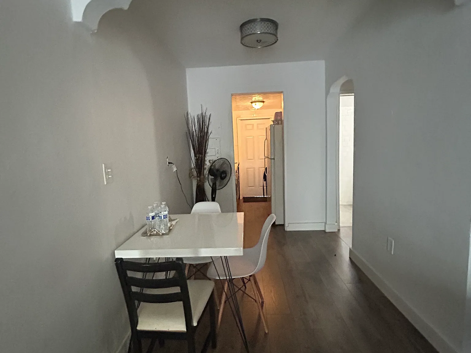 Studio, 600 sqft, $1,600 — Photo 3