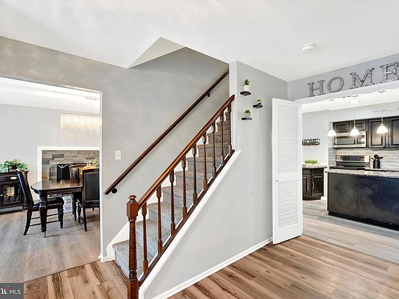 5th image of 23 Flinthill Dr