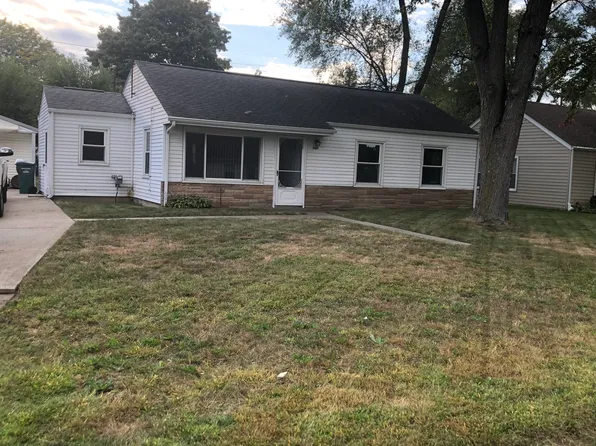 8889 Brookline Ave, Plymouth, MI 48170