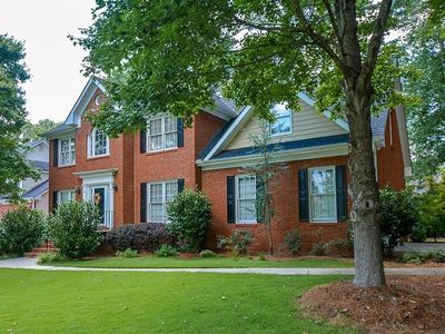 1070 Cedar Bluff Trl, Lilburn, GA, 30047