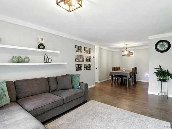 4925 E 10 Mile Rd APT 4, Warren, MI 48091