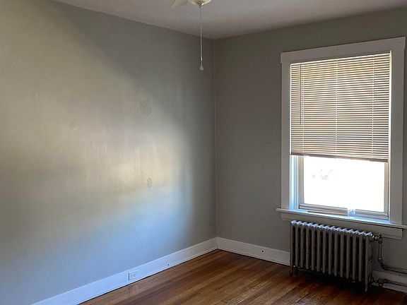 2nd image of 2723.5 Harris Ave