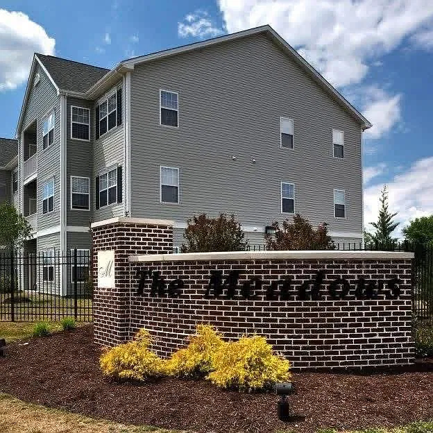 2 bed, $1,513 — Photo 1
