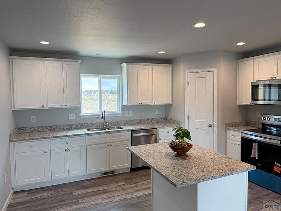 2nd image of 487 E Scandia Dr