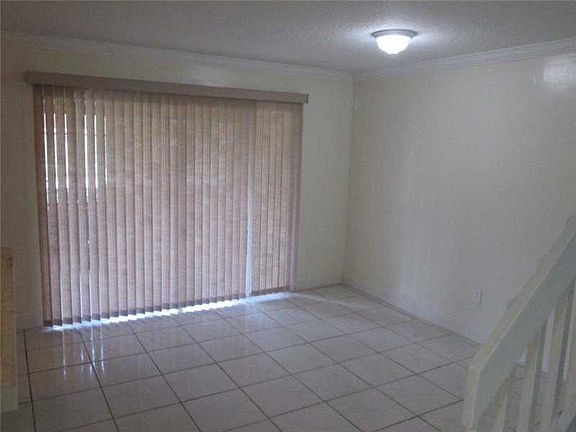 5th image of 1287 Sussex Dr