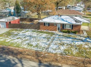 1202 Nicholas Rd, Indianapolis, IN 46220