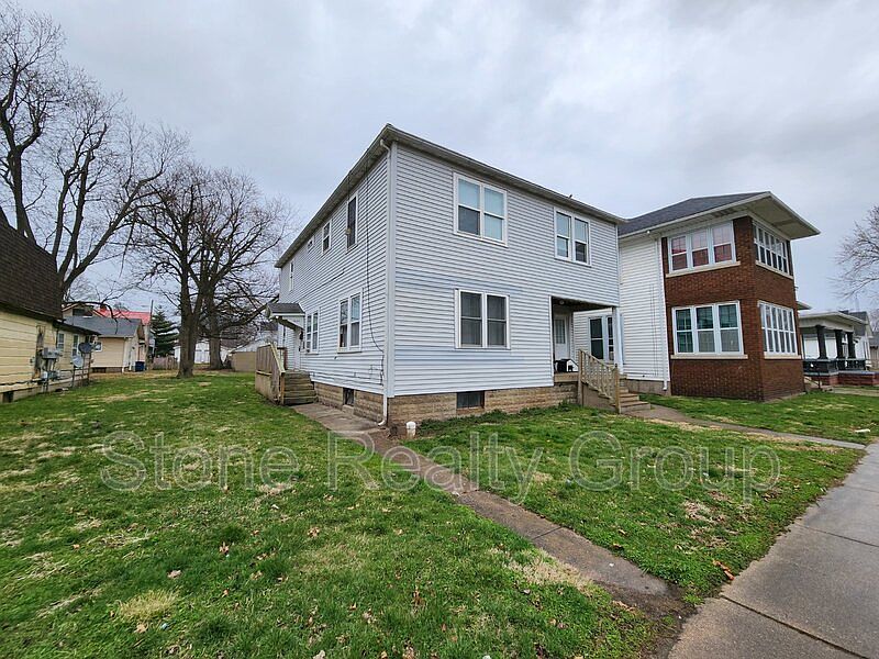 1st image of 1039 N 7th St