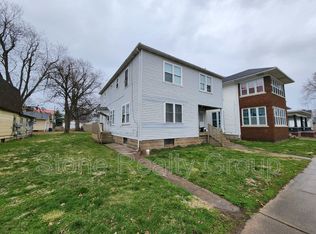 1039 N 7th St, Terre Haute, IN 47807