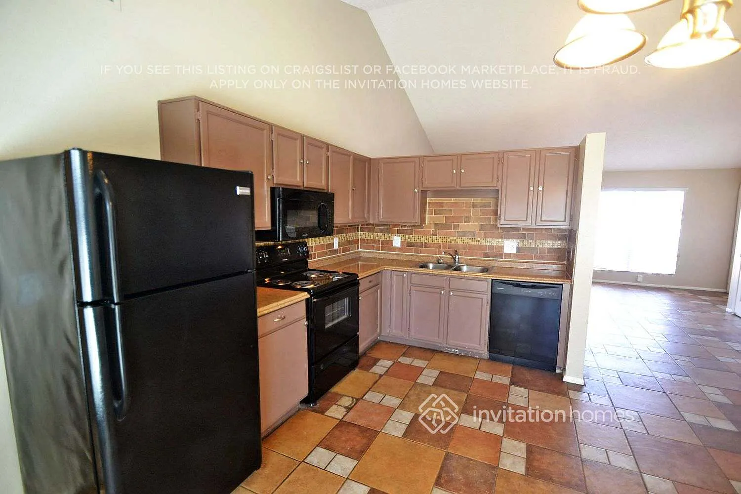 7333 W Oregon Ave Glendale, AZ 85303 — Photo 3