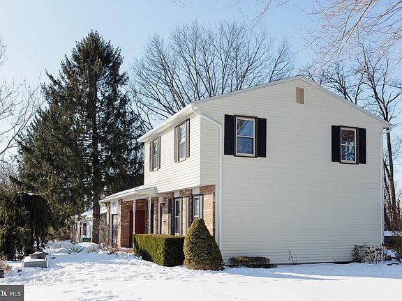 5th image of 1367 Concord Rd