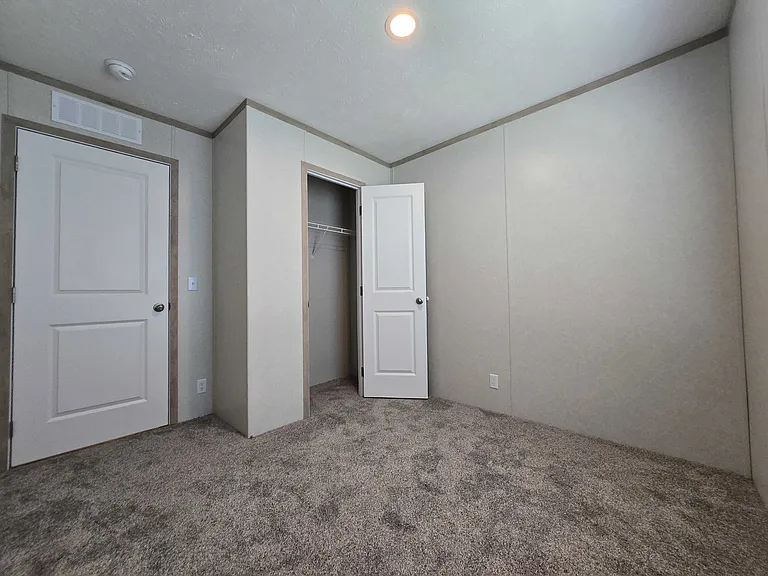 29800 Guilford Cir #109 — Photo 25