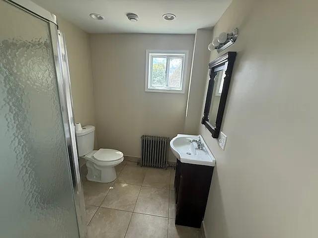 530 W Elm St — Photo 7