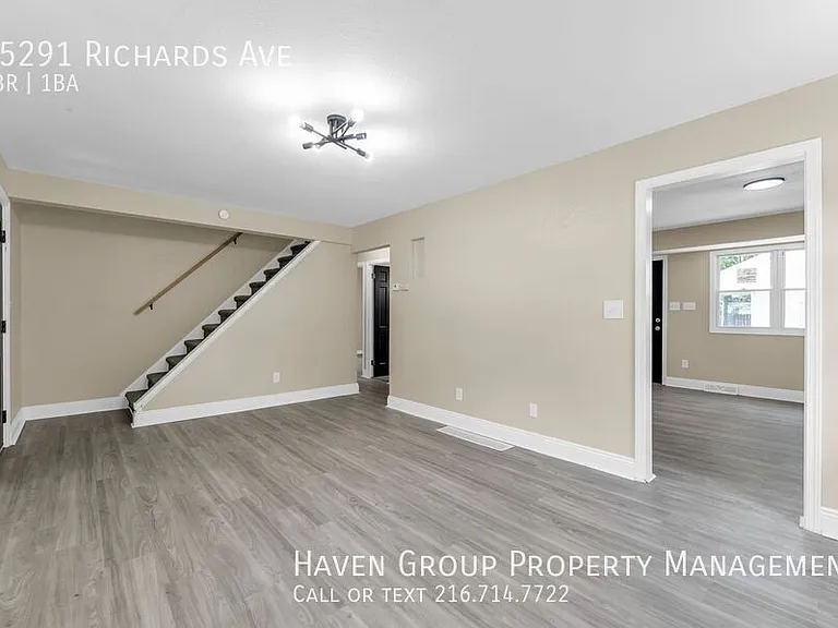 25291 Richards Ave — Photo 4