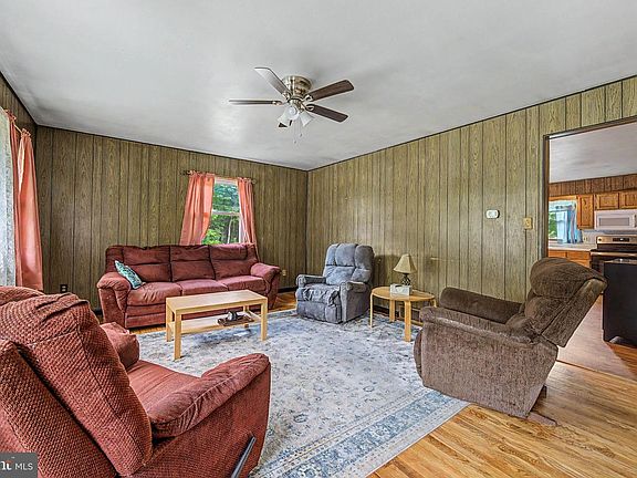 3rd image of 12 Cape May Ave