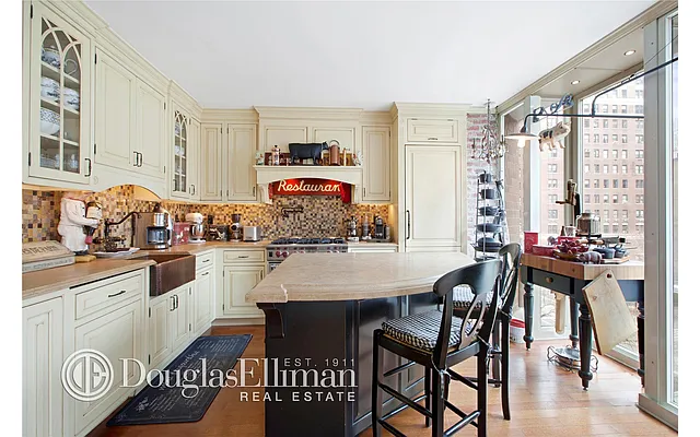 Sold by Douglas Elliman | media 9