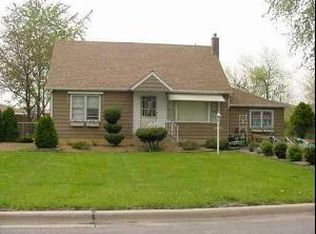 8012 S Oconto Ave, Bridgeview, IL 60455