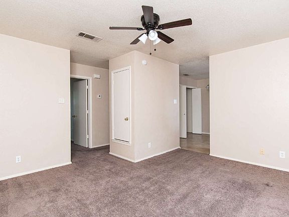 2nd image of 2014 Cedarhill Dr APT B