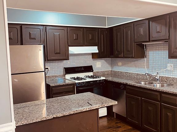 4th image of 3094 Lynnwood Ct