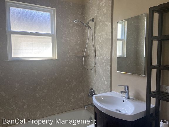 3rd image of 29 Palm Ave APT 3