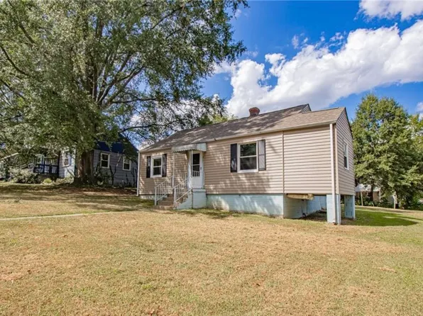 (undisclosed Address), Hopewell, VA 23860