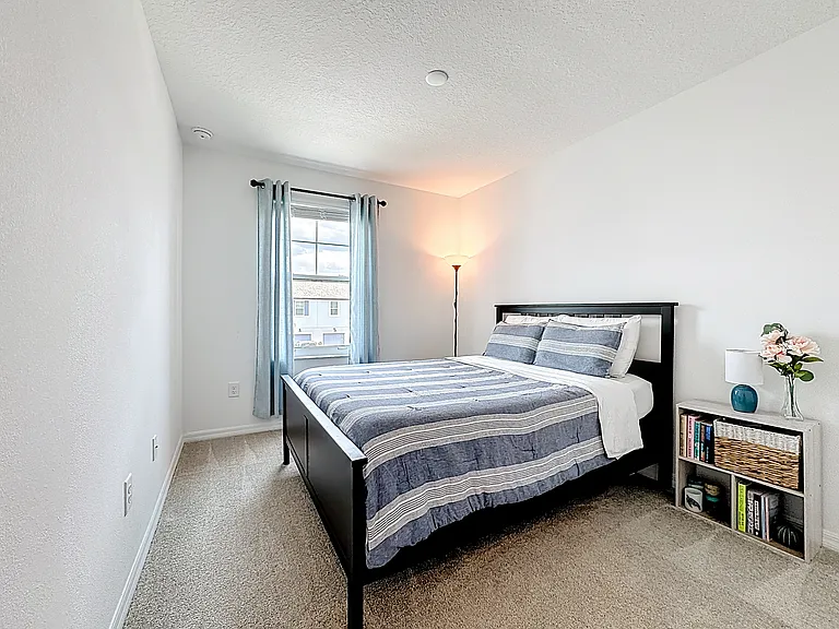 5649 Tripoli Dr — Photo 22