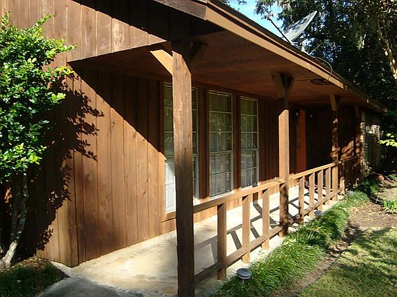 2nd image of 220 Prescott Dr