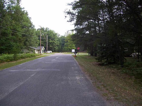 2nd image of Ann Arbor Dr