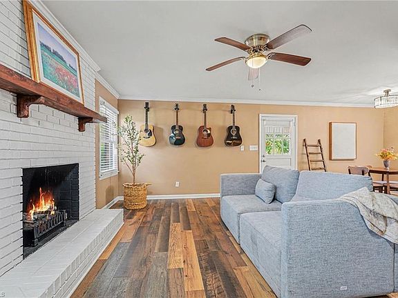 3rd image of 264 Beckford Dr