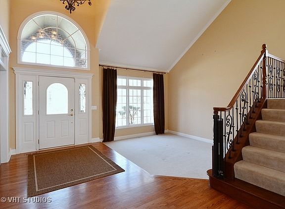 3rd image of 2714 Charter Oak Dr