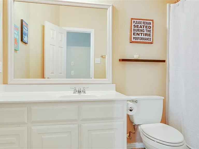 13283 Mannheim Dr — Photo 10