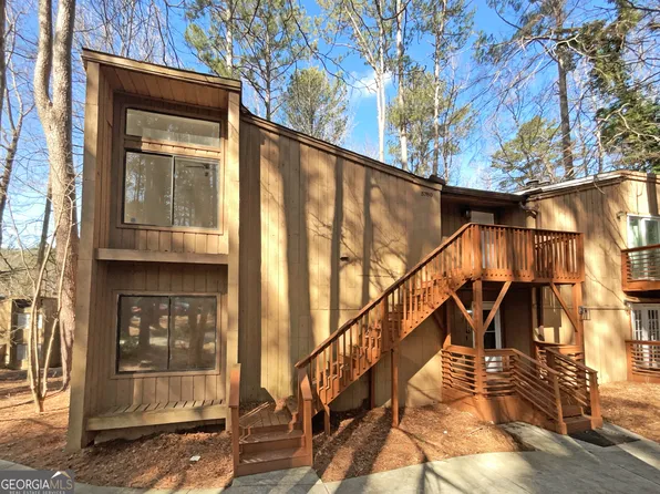 5780 Par Four Ct, Lithonia, GA 30038