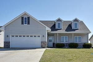 1st image of 540 Sand Dr
