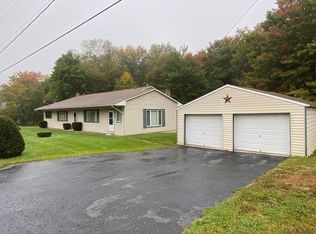 219 Llanfair Rd, Windber, PA 15963