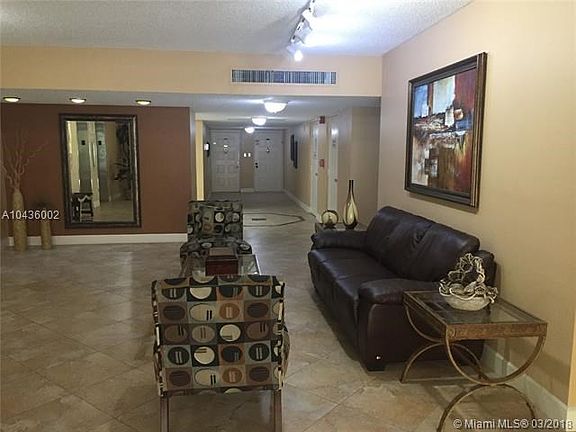Gorgeous Lobby!