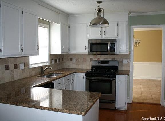 5th image of 8200 Tinkerton Ct