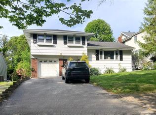 485 E Palisade Ave, Englewood Cliffs, NJ 07632