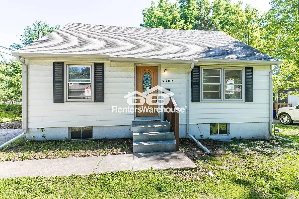 Building Photo - 7707 E 50th Ter