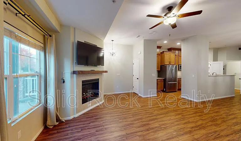 2018 Phillips Aly — Photo 2