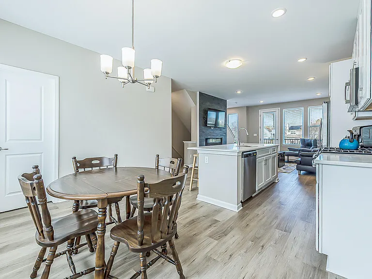 2150 Park Dr — Photo 20