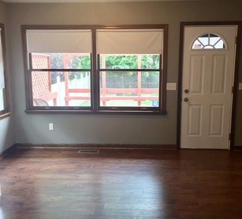 4th image of 5724 Sloan Dr