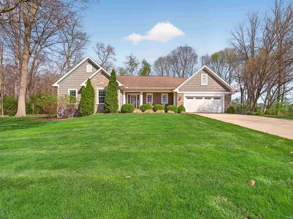 67483 Kensington Dr, Goshen, IN 46526