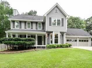 736 Creek Trl NW, Kennesaw, GA 30144
