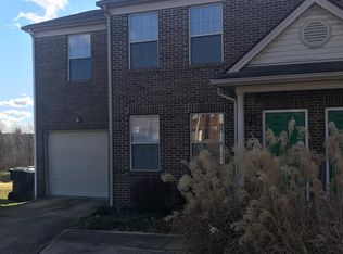 630 Big Bear Ln, Lexington, KY 40517
