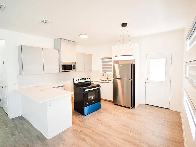 308 W Campeche Ave #1 — Photo 2