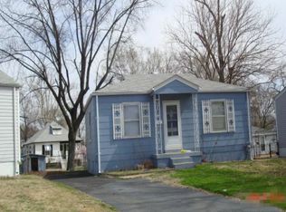 434 Tower Grove Pl, Saint Charles, MO 63301