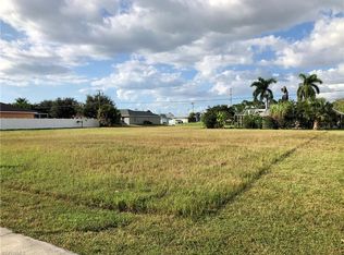 2005 Savona Pkwy W LOT 33, Cape Coral, FL 33914