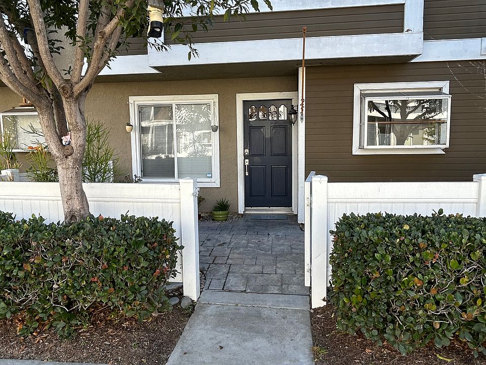 1st image of 25 Briarwood Ln #25