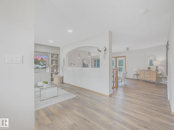3rd image of 55305 Range Rd #242-10