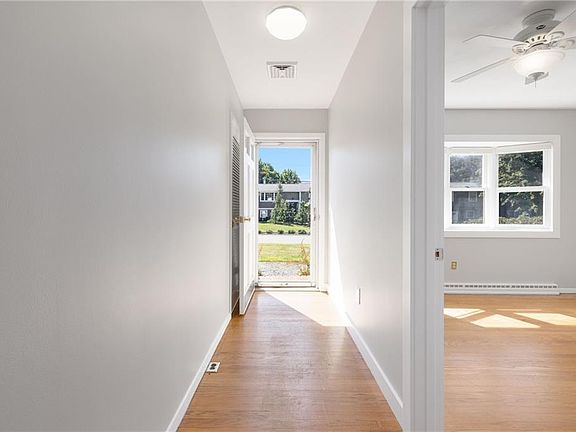 5th image of 7 Namquid Dr