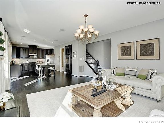 5th image of 6747 Carradale Way #128